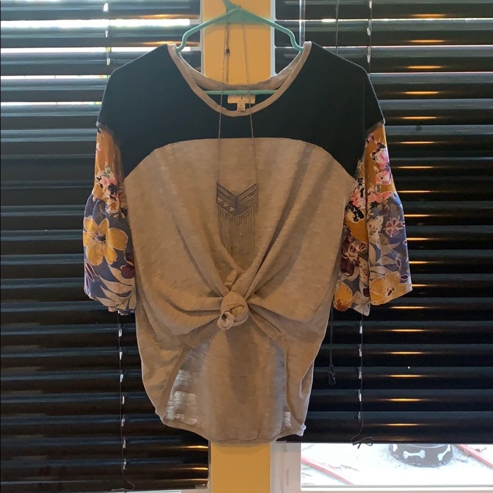 UMGEE Bohemian Top
